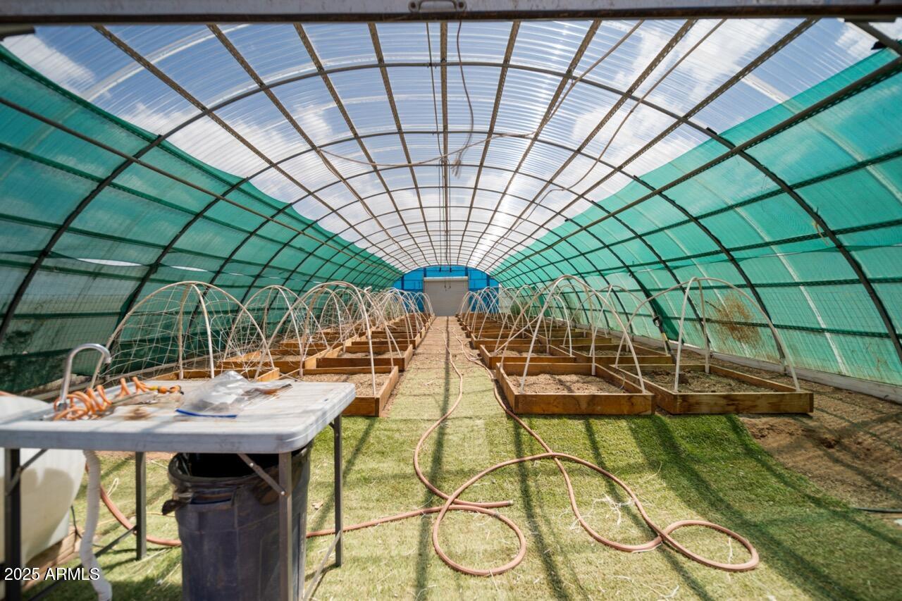 22 Ranch Road Concho, AZ 85924 - Photo 4 of 36 Greenhouse