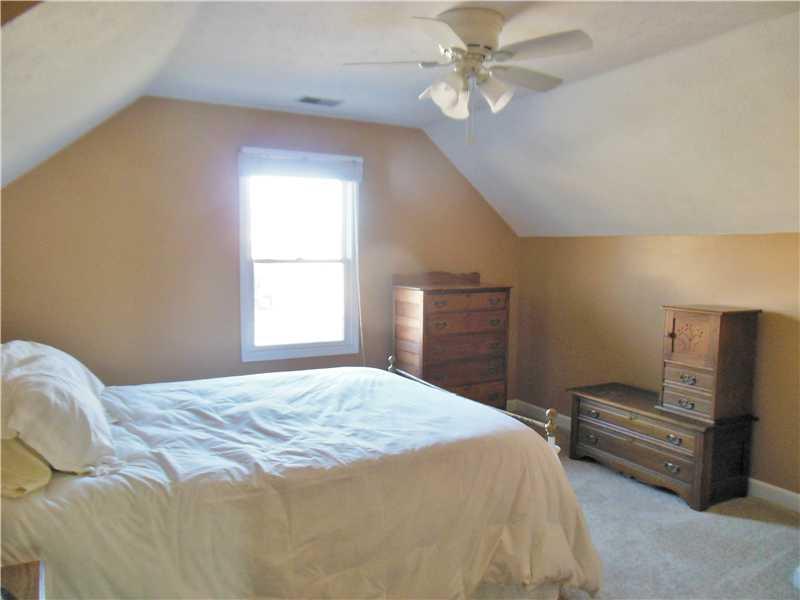 1063 Lapwing Drive Columbus, IN 47203 - Photo 16 of 24