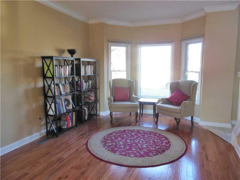 1063 Lapwing Drive Columbus, IN 47203 - Photo 5 of 24