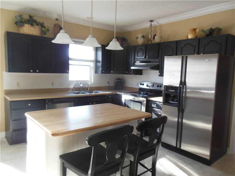 1063 Lapwing Drive Columbus, IN 47203 - Photo 7 of 24