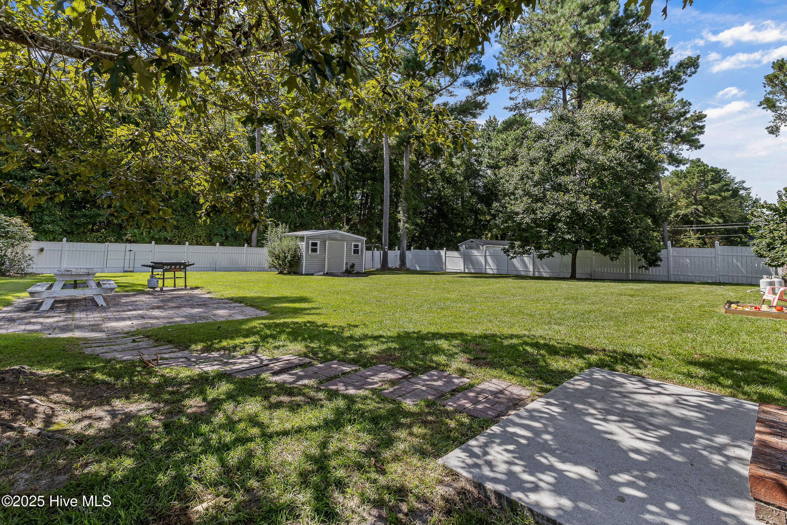 195 Lee Rogers Road Hubert, NC 28539 - Photo 28 of 28 30 (10)