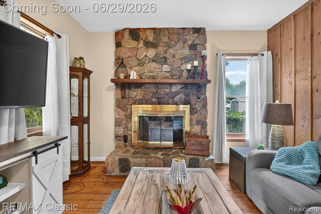 352 Meribah Road Highland, MI 48356 - Photo 10 of 39