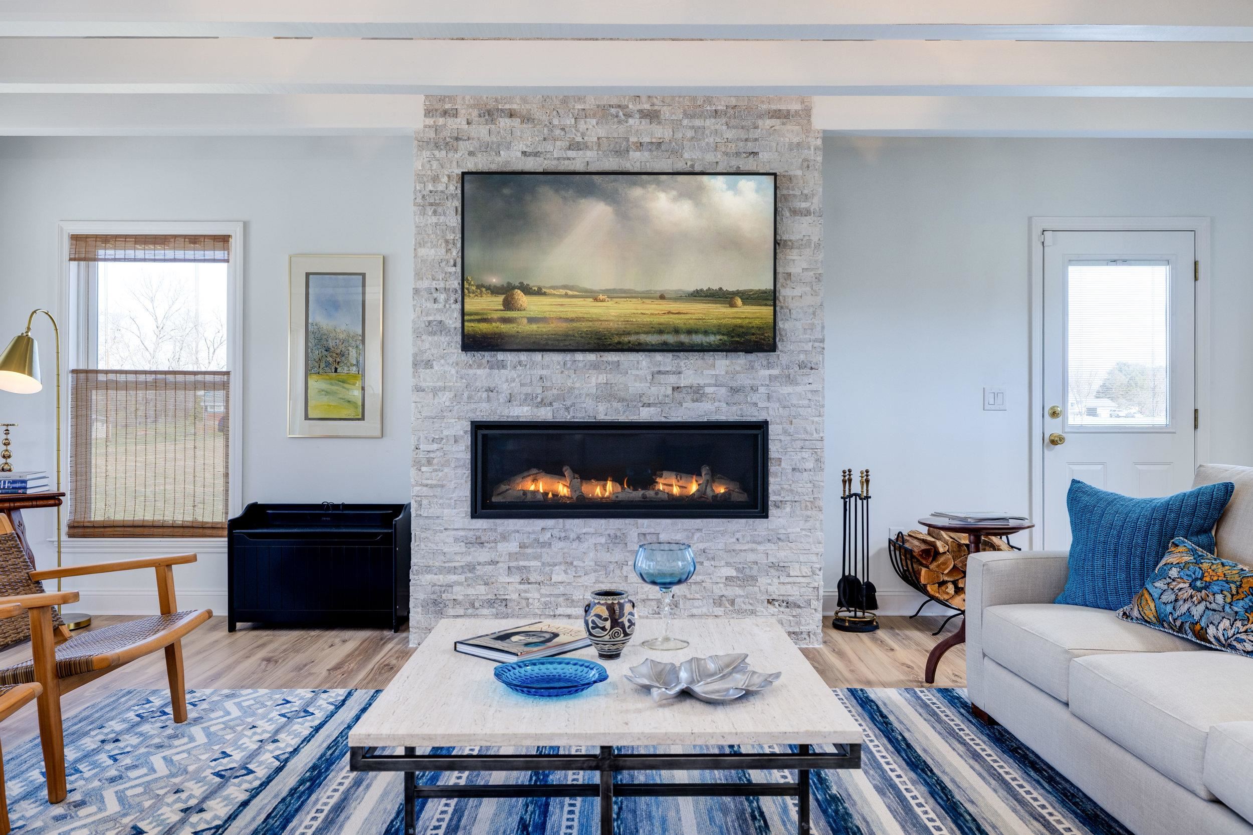 901 Riverside Avenue Grottoes, VA 24441 - Photo 18 of 75 a living room with furniture and a fireplace