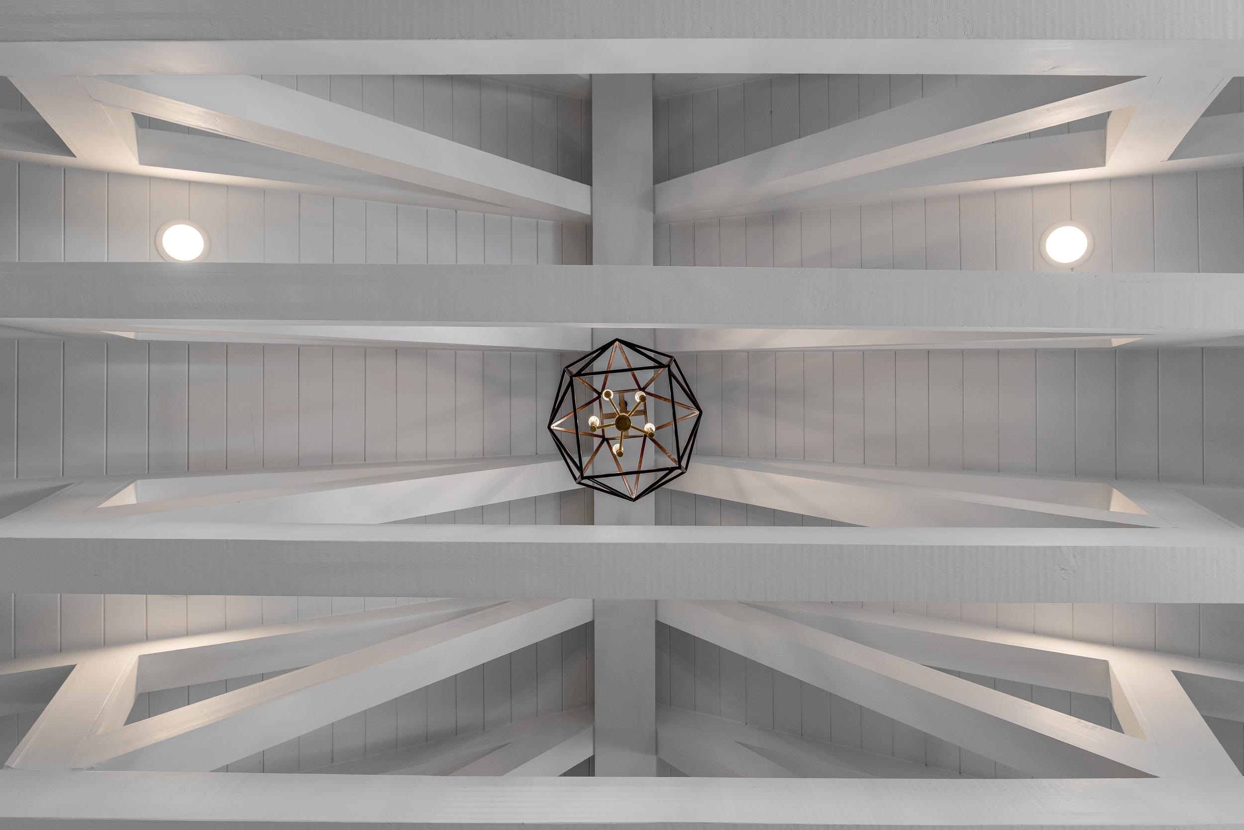 901 Riverside Avenue Grottoes, VA 24441 - Photo 28 of 75 a bathroom with a bathtub and a shower