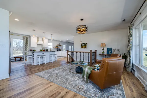 $749,900 | 901 Riverside Avenue, Grottoes, VA 24441