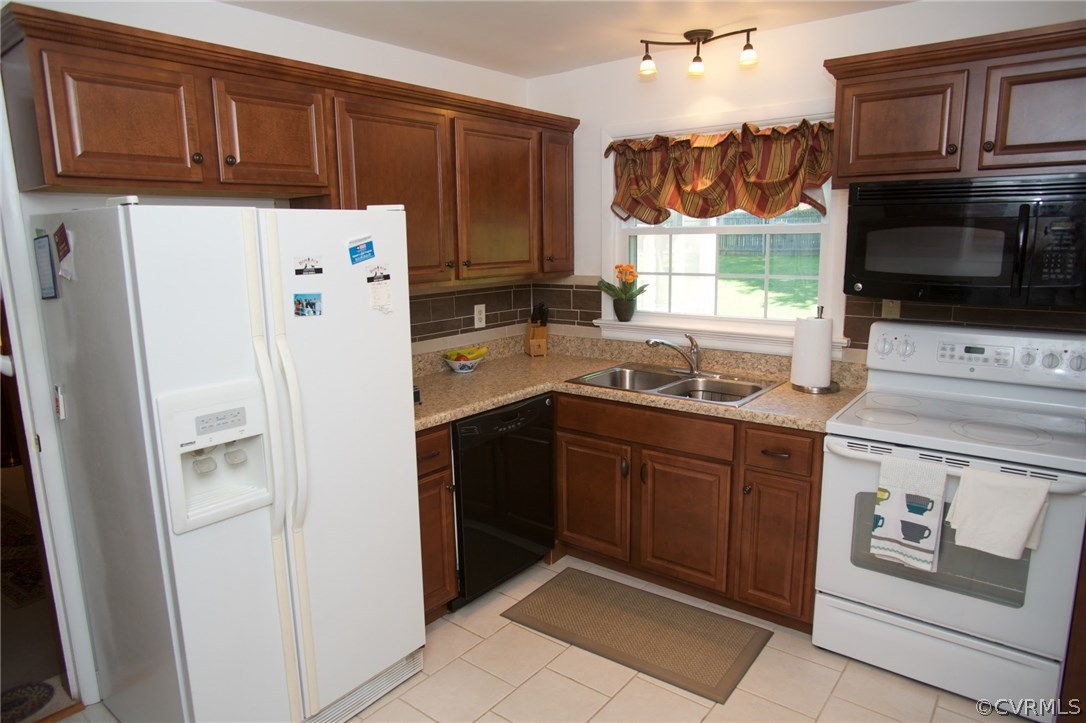10338 Merrigan Road Richmond, VA 23235 - Photo 9 of 27 Gallery Image 9