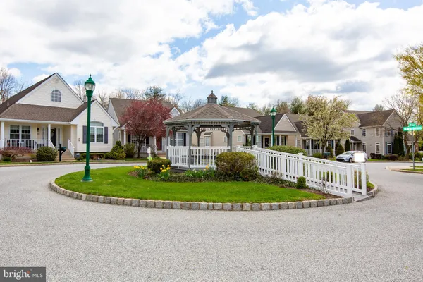 $529,900 | 400 Lantern Lane, Kennett Square, PA 19348