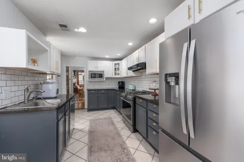 $515,000 | 521 South Ann Street, Baltimore, MD 21231