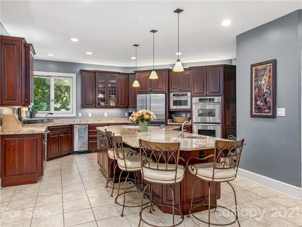 26 Portobello Road Arden, NC 28704 - Photo 19 of 41 Gallery Image 19