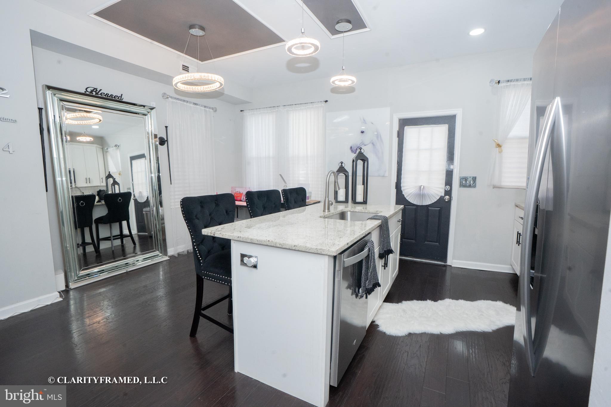3402 West Mulberry Street Baltimore, MD 21229 - Photo 2 of 27