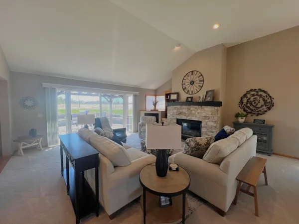 $417,000 | 2509 7th Avenue Southeast, Willmar, MN 56201