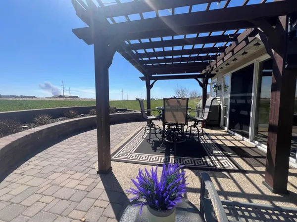 $417,000 | 2509 7th Avenue Southeast, Willmar, MN 56201