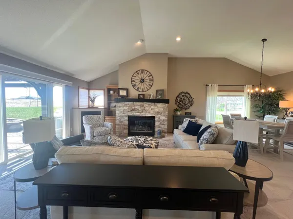 $417,000 | 2509 7th Avenue Southeast, Willmar, MN 56201