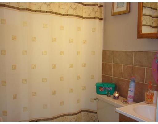 22 Scannell Road Randolph, MA 02368 - Photo 10 of 12 Gallery Image 10