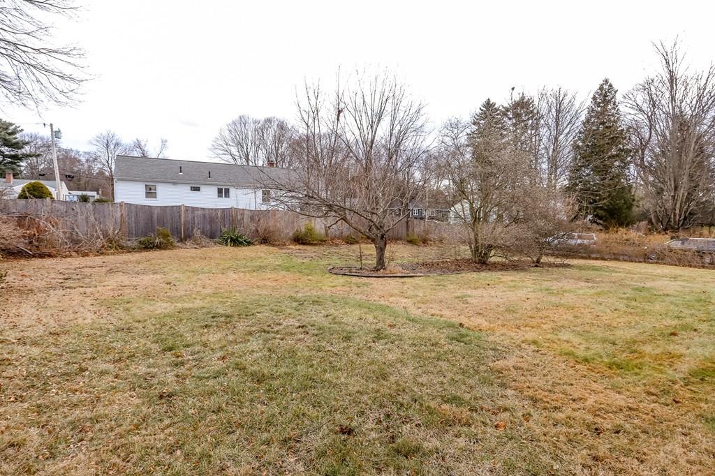 16 Beatty Street Canton, MA 02021 - Photo 3 of 14 Gallery Image 3