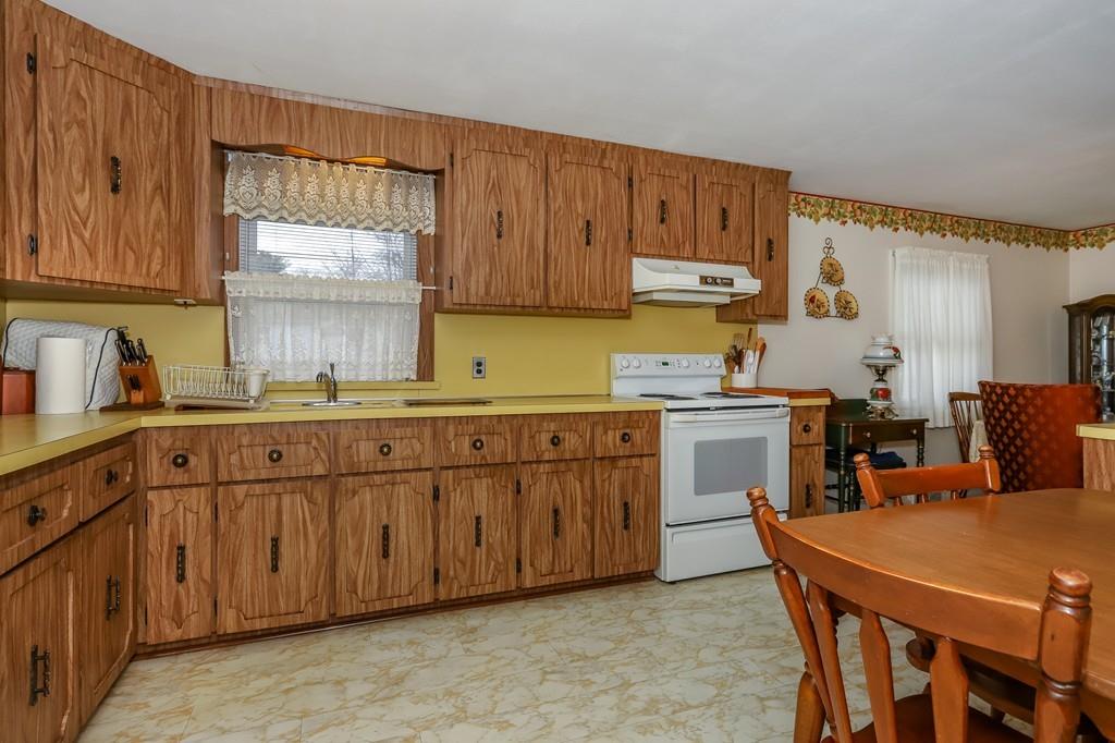16 Beatty Street Canton, MA 02021 - Photo 8 of 14 Gallery Image 8