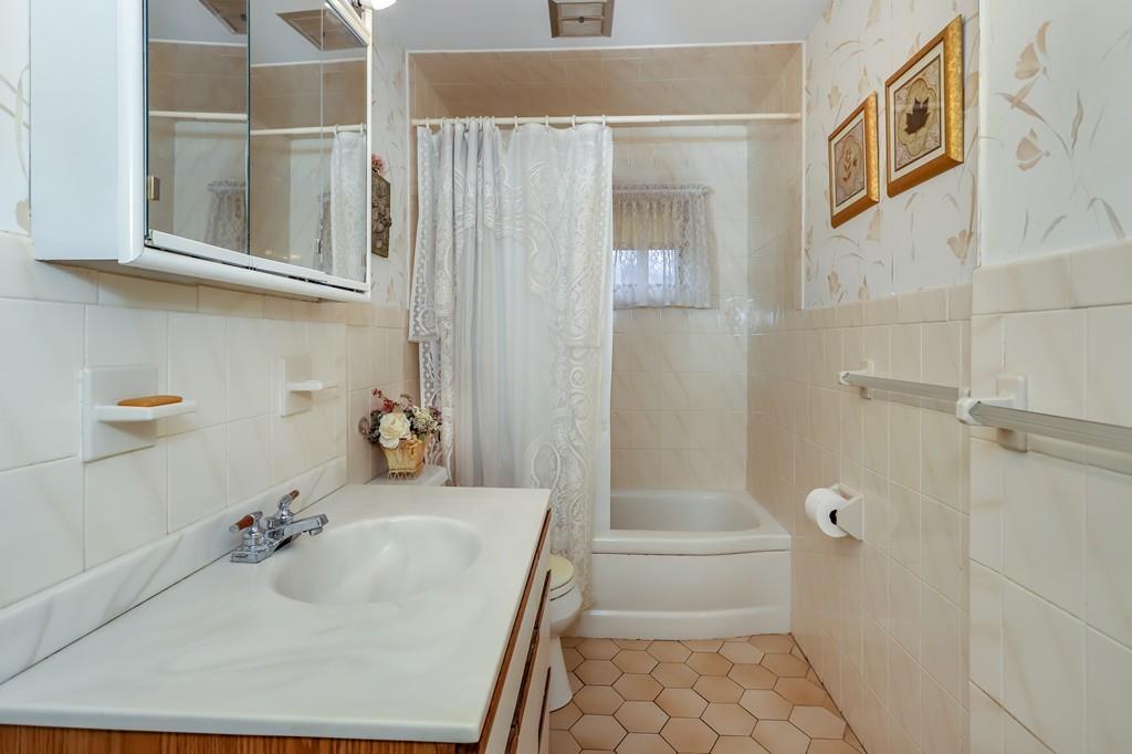 16 Beatty Street Canton, MA 02021 - Photo 10 of 14 Gallery Image 10