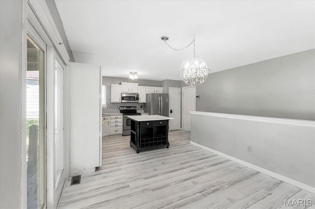 667 Workman Road Eureka, MO 63025 - Photo 7 of 35