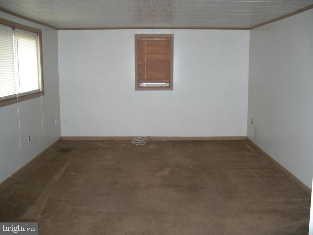 554 Edwards Road Narvon, PA 17555 - Photo 3 of 11 Gallery Image 3