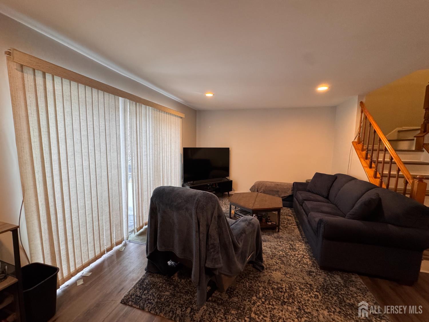 337 Smithwold Road Somerset, NJ 08873 - Photo 6 of 15