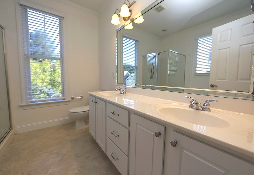 6111 Shandwick Court Raleigh, NC 27609 - Photo 10 of 17 Photo 10