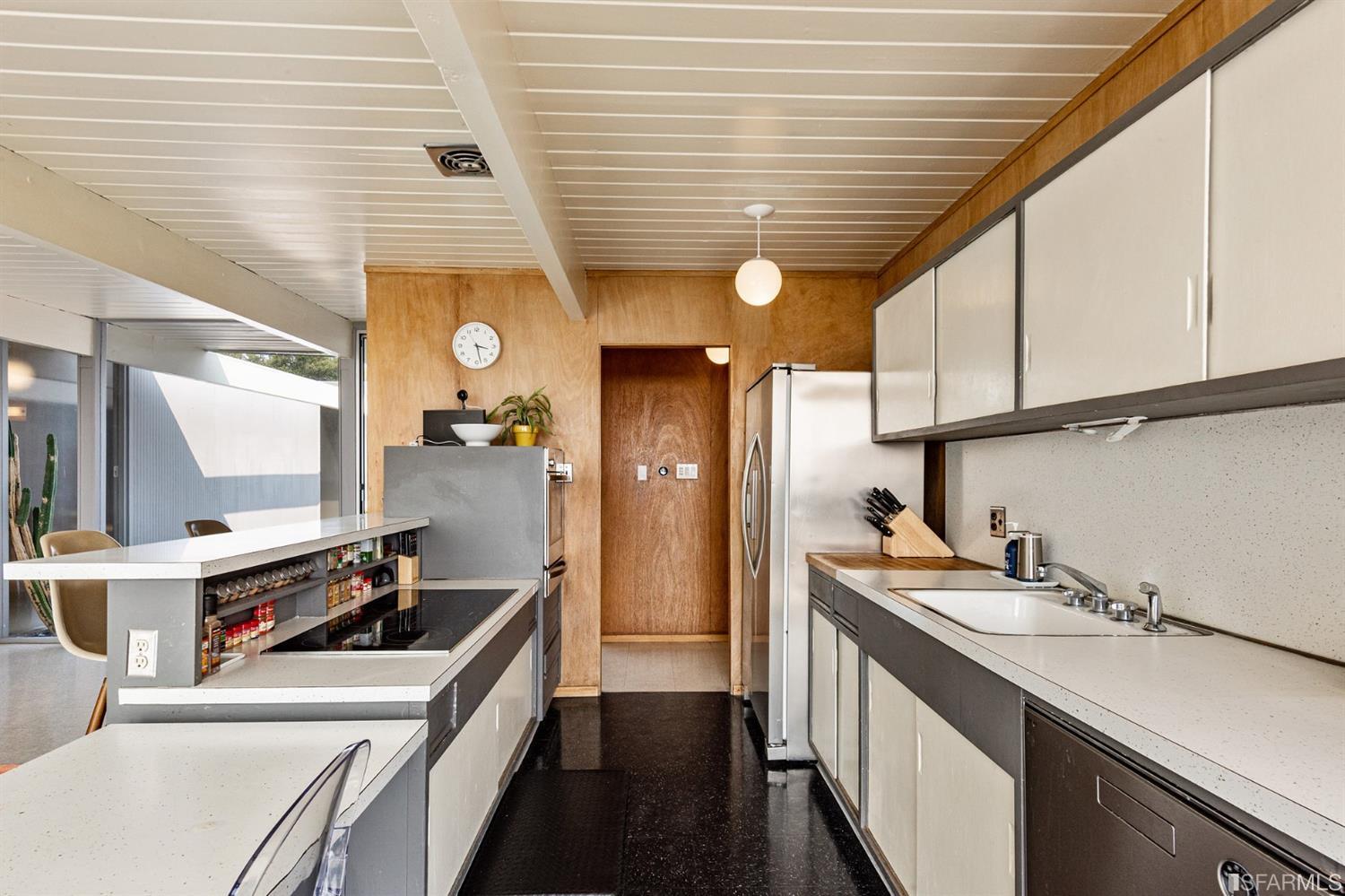 5664 Greenridge Road Castro Valley, CA 94552 - Photo 15 of 51