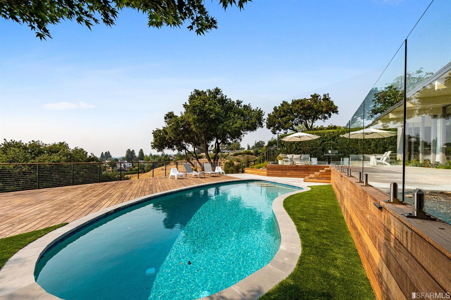 5664 Greenridge Road Castro Valley, CA 94552 - Photo 36 of 51