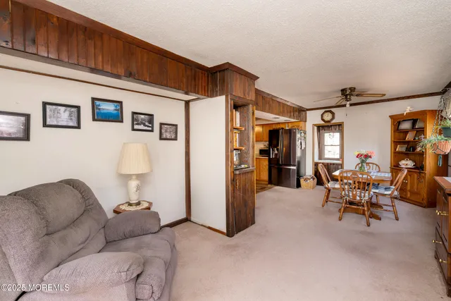 a kitchen that has a lot of cabinets in it