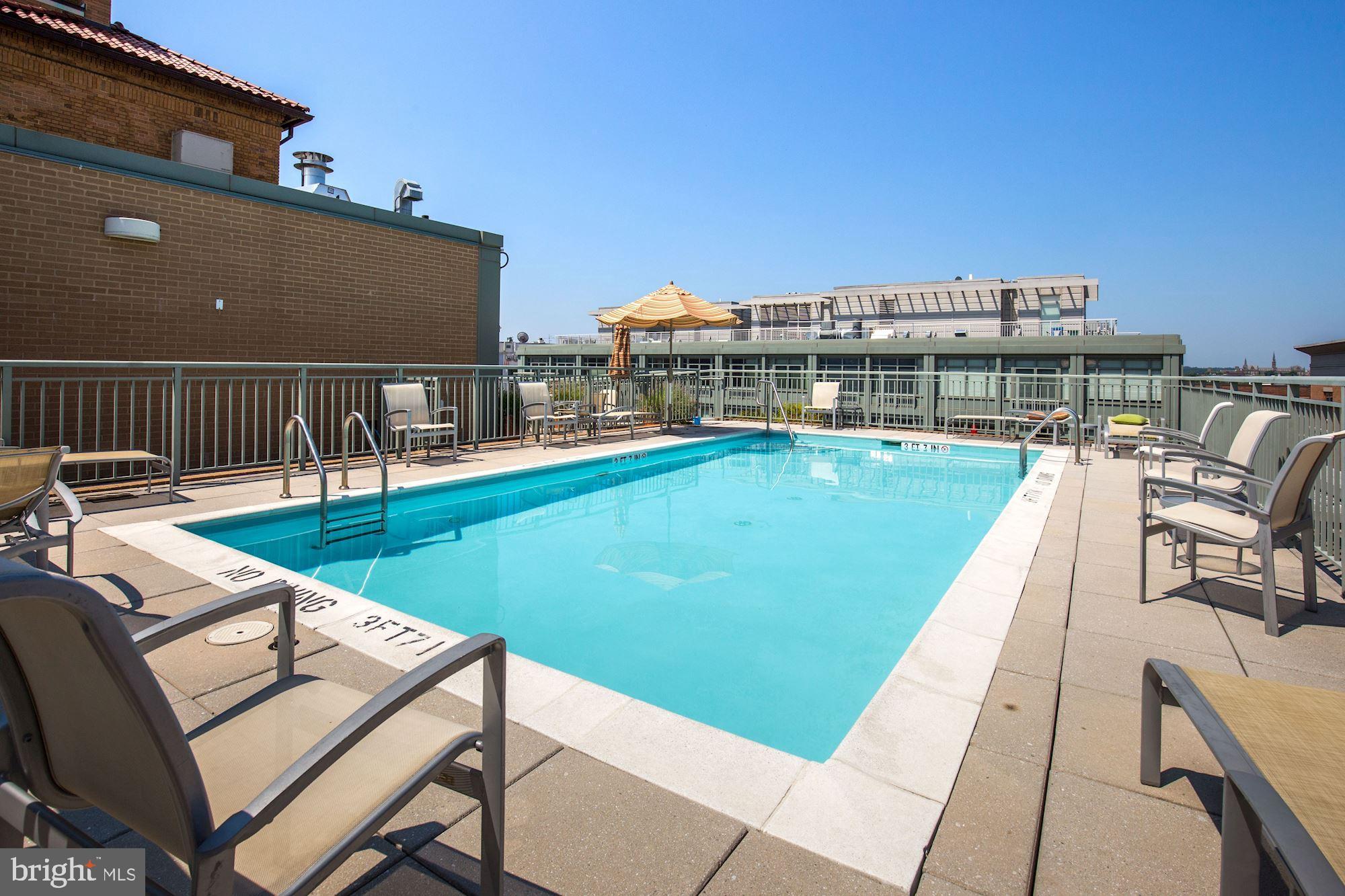 2425 L Street Northwest, Unit 420 Washington, DC 20037 - Photo 20 of 25 Rooftop Swimming Pool