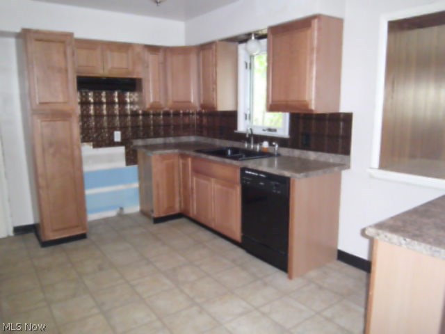 4605 Greenwold Road South Euclid, OH 44121 - Photo 4 of 10