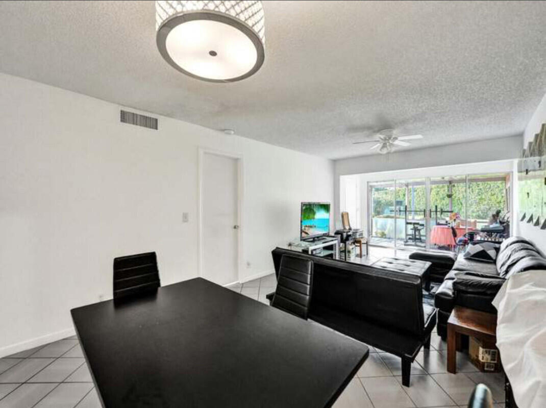 2721 Southwest 13th Street, Unit 101 Delray Beach, FL 33445 - Photo 15 of 18 15