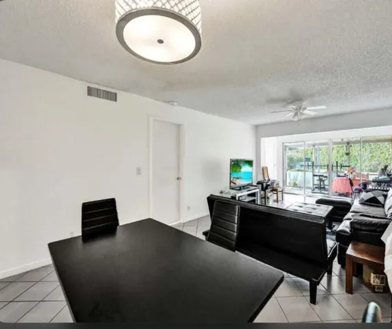 $199,500 | 2721 Southwest 13th Street, Unit 101, Delray Beach, FL 33445