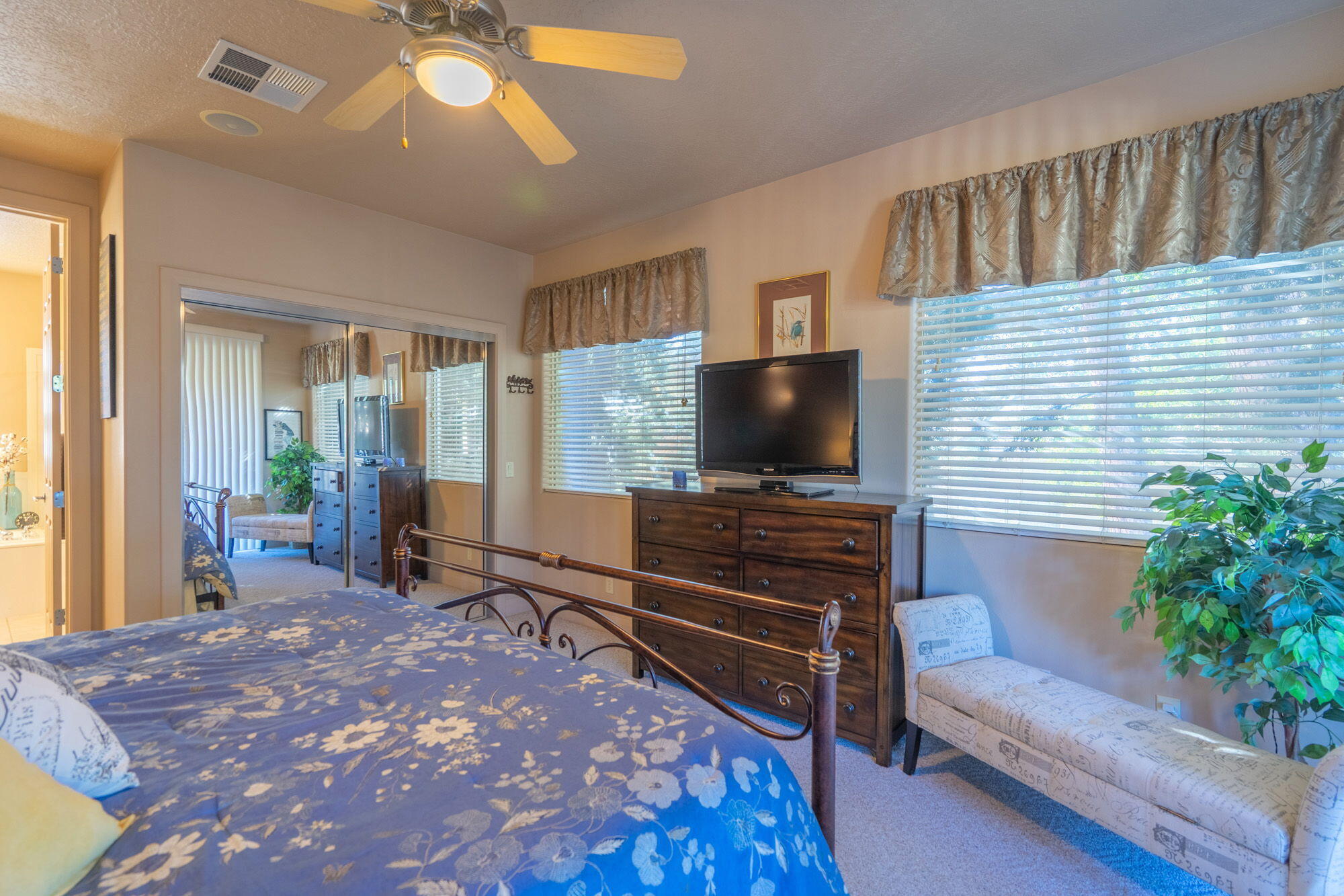 225 North Country Lane, Unit 105 St. George, UT 84770 - Photo 21 of 60 28-web-or-mls-225 N Country Ln, # 105-02