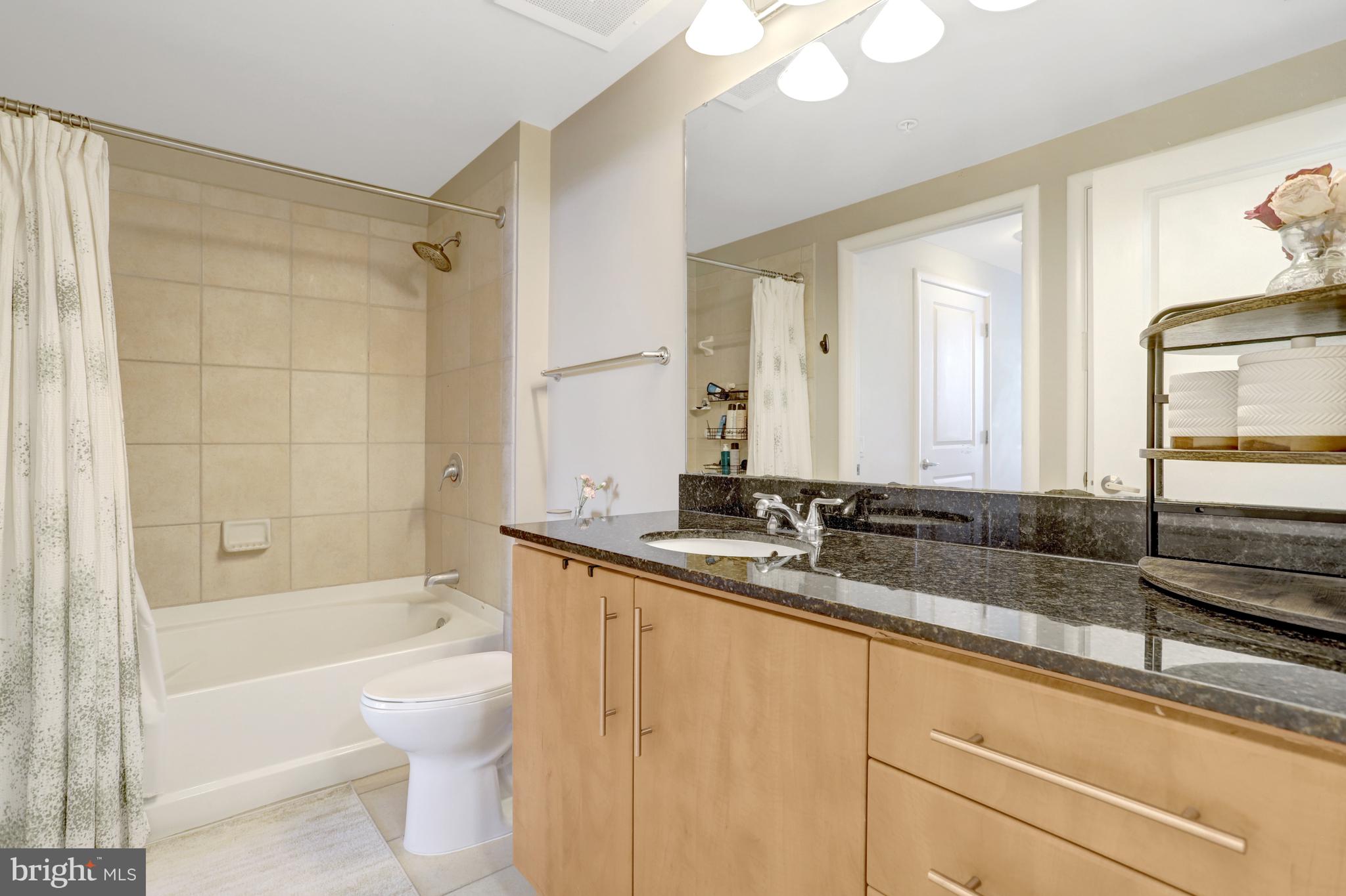 1021 North Garfield Street, Unit 914 Arlington, VA 22201 - Photo 21 of 63