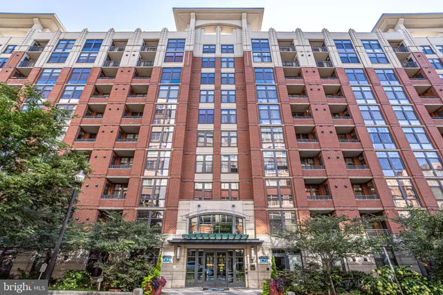 $612,500 | 1021 North Garfield Street, Unit 914, Arlington, VA 22201