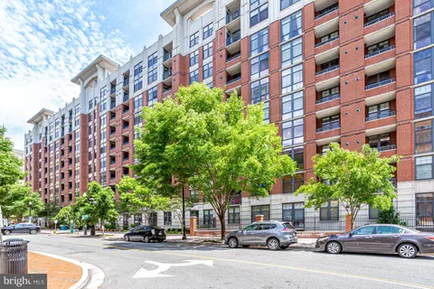 $612,500 | 1021 North Garfield Street, Unit 914, Arlington, VA 22201