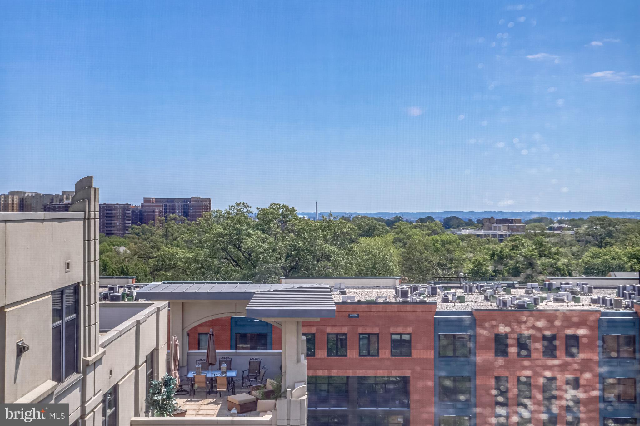 1021 North Garfield Street, Unit 914 Arlington, VA 22201 - Photo 10 of 63 a view of city with tall buildings