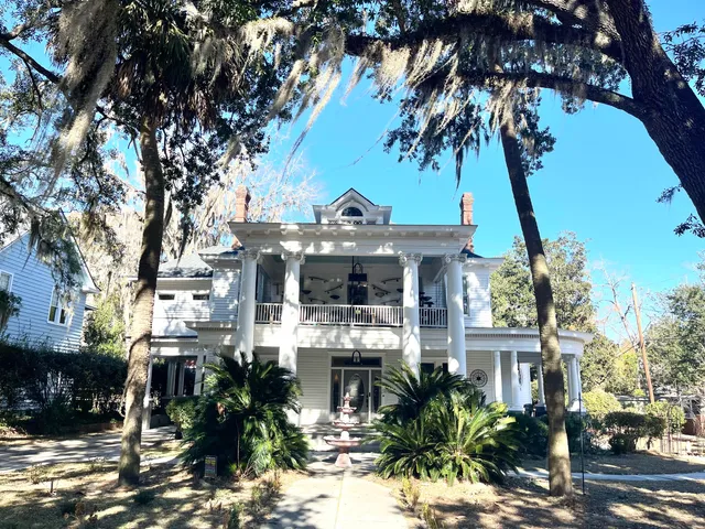 $679,900 | 919 Wichman Street, Walterboro, SC 29488