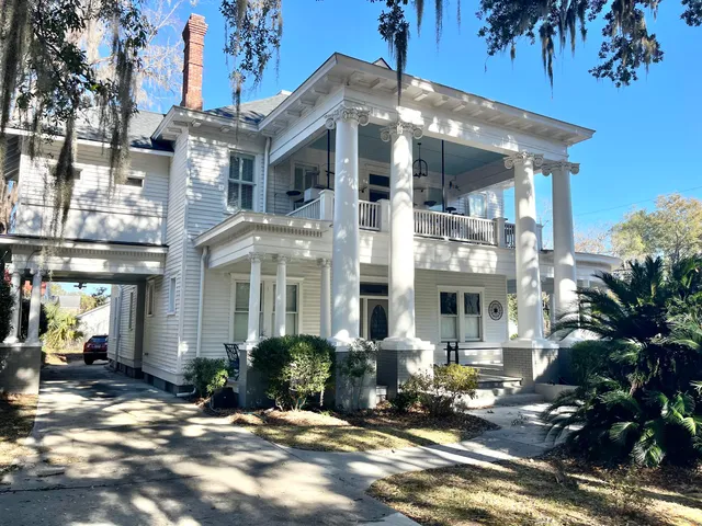 $679,900 | 919 Wichman Street, Walterboro, SC 29488