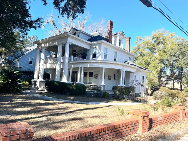 $679,900 | 919 Wichman Street, Walterboro, SC 29488