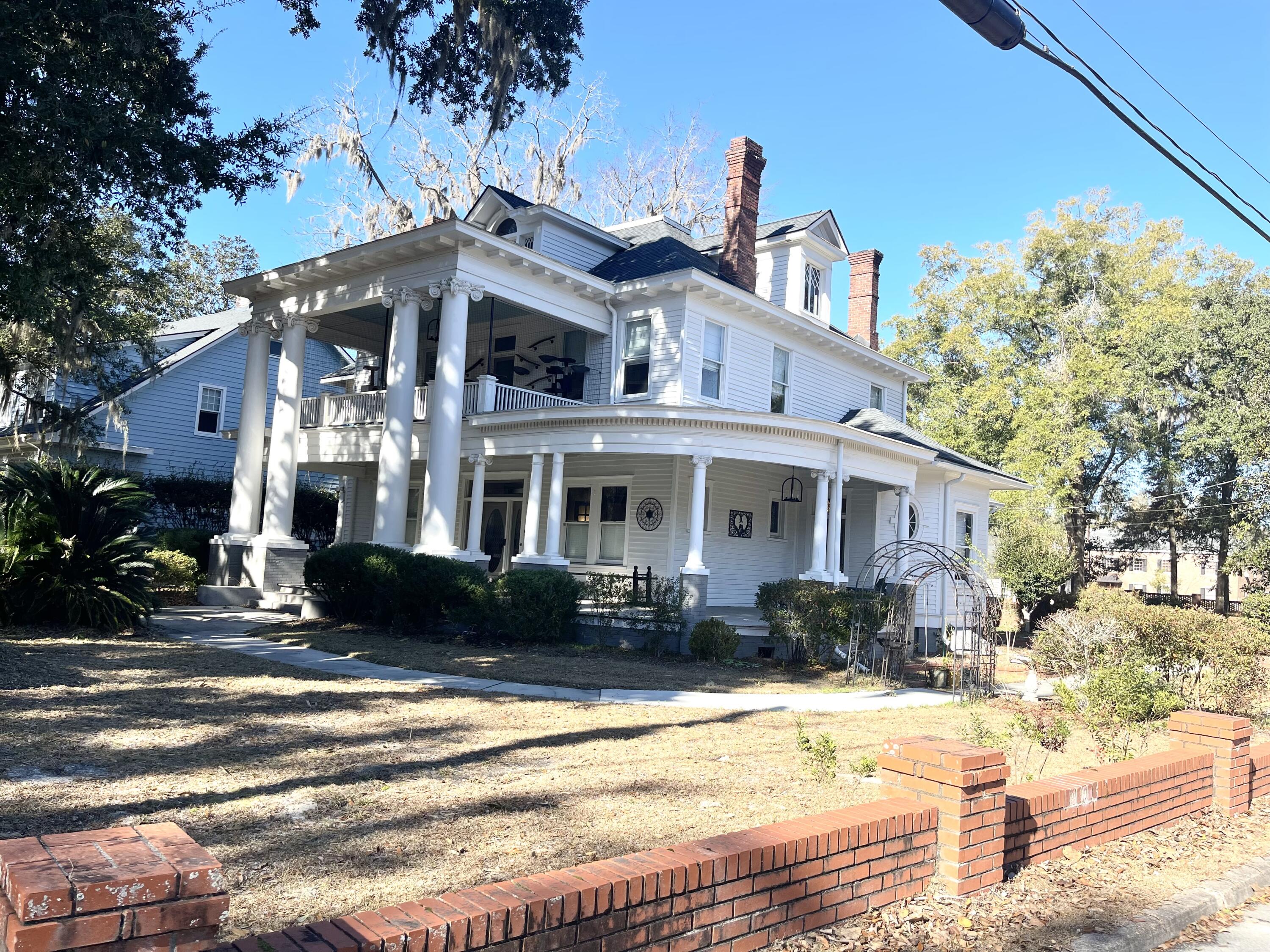 919 Wichman Street Walterboro, SC 29488 - Photo 3 of 35 IMG_8977