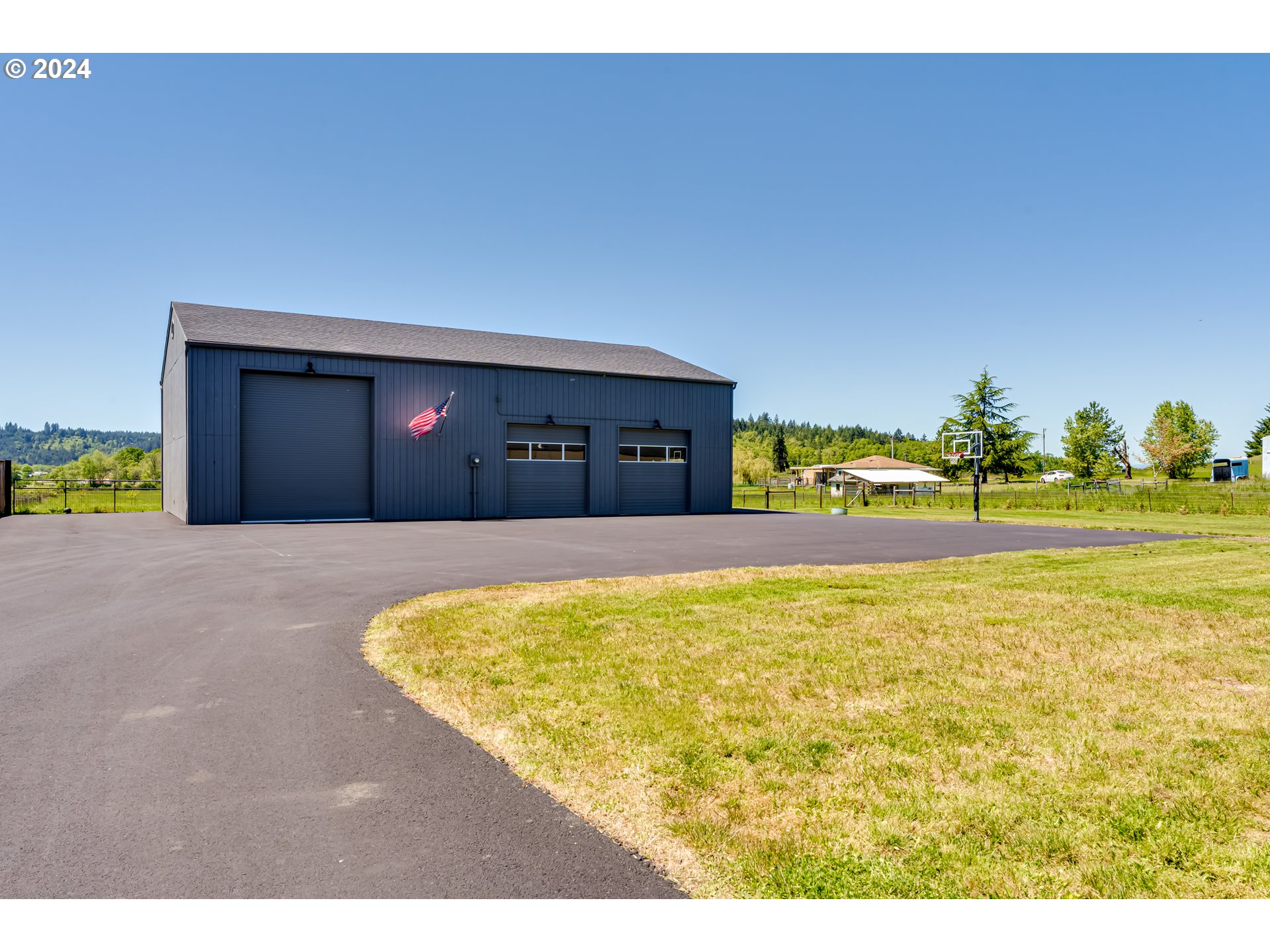 87026 Dukhobar Road Eugene, OR 97402 - Photo 35 of 48 Gallery Image 35