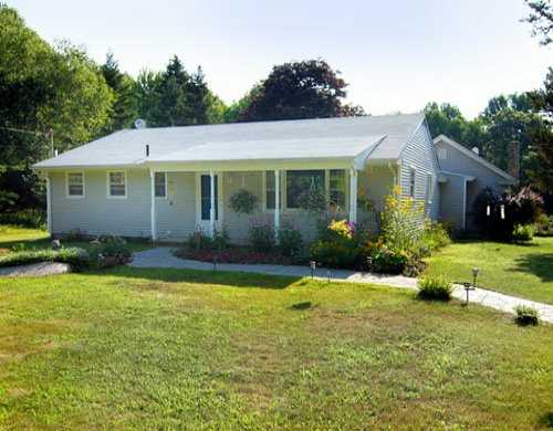 6 Boss Road Foster, RI 02825 - Photo 1 of 8 Exterior Front.
