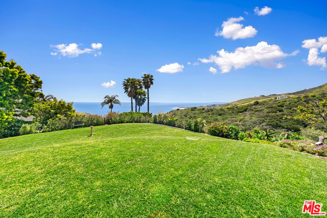 22355 Carbon Mesa Road Malibu, CA 90265 - Photo 19 of 69