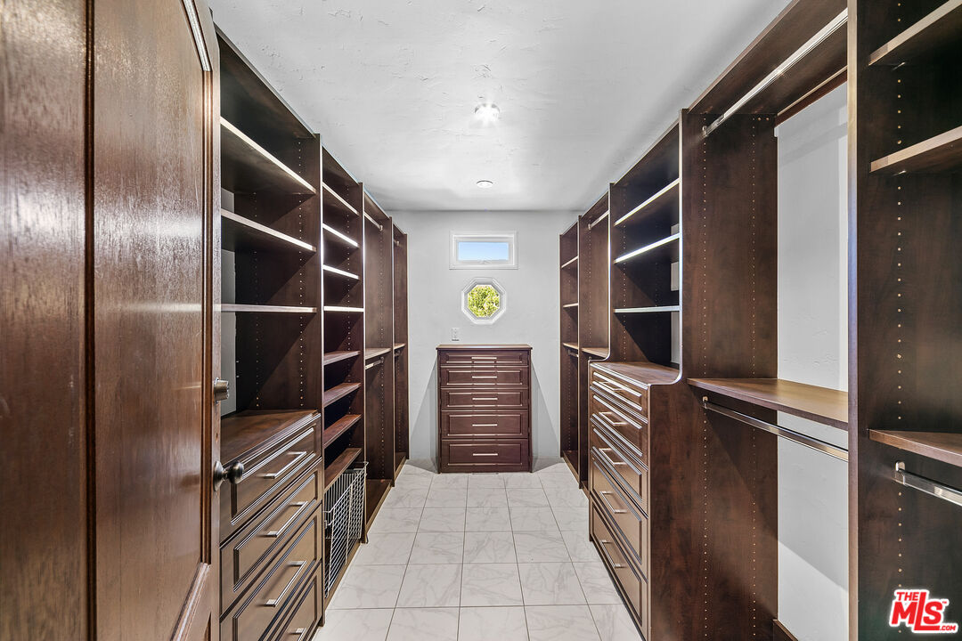 22355 Carbon Mesa Road Malibu, CA 90265 - Photo 42 of 69