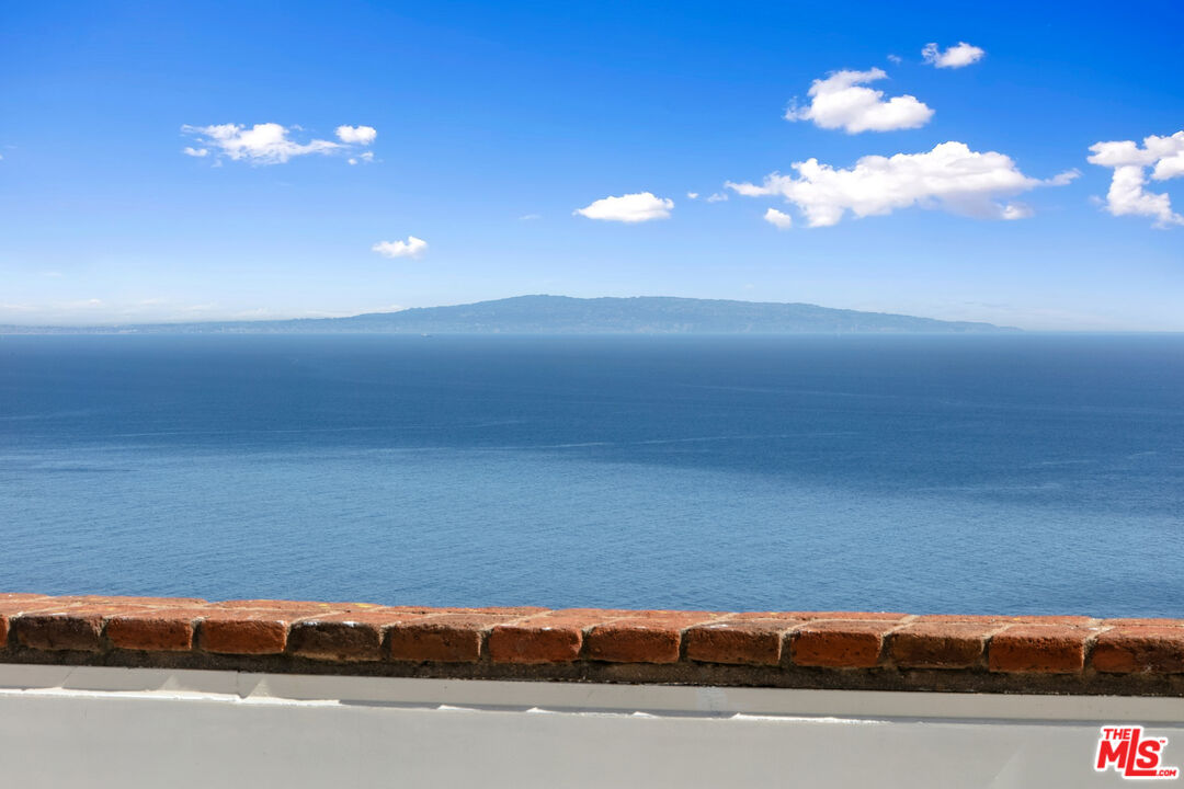 22355 Carbon Mesa Road Malibu, CA 90265 - Photo 47 of 69