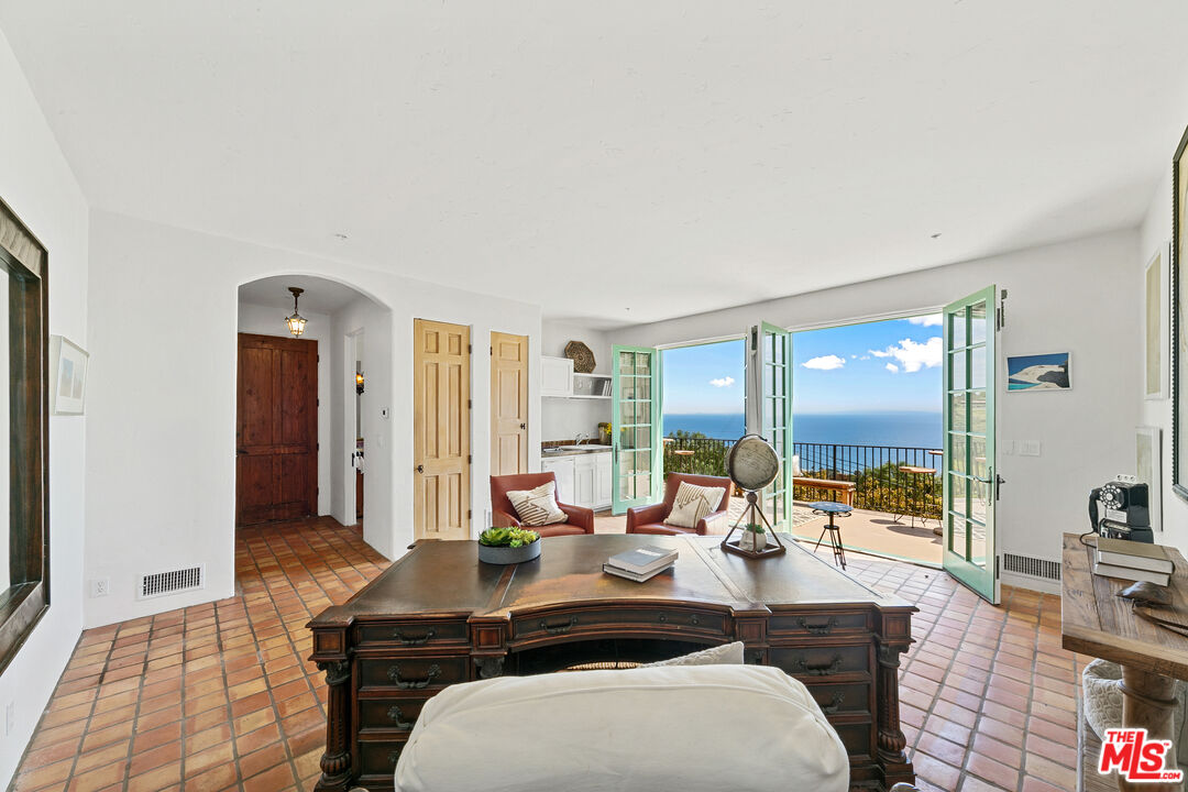 22355 Carbon Mesa Road Malibu, CA 90265 - Photo 56 of 69