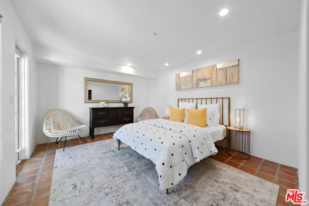 22355 Carbon Mesa Road Malibu, CA 90265 - Photo 59 of 69