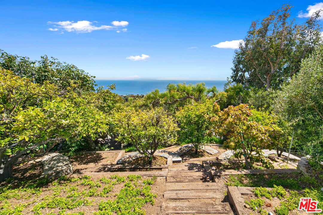 22355 Carbon Mesa Road Malibu, CA 90265 - Photo 62 of 69