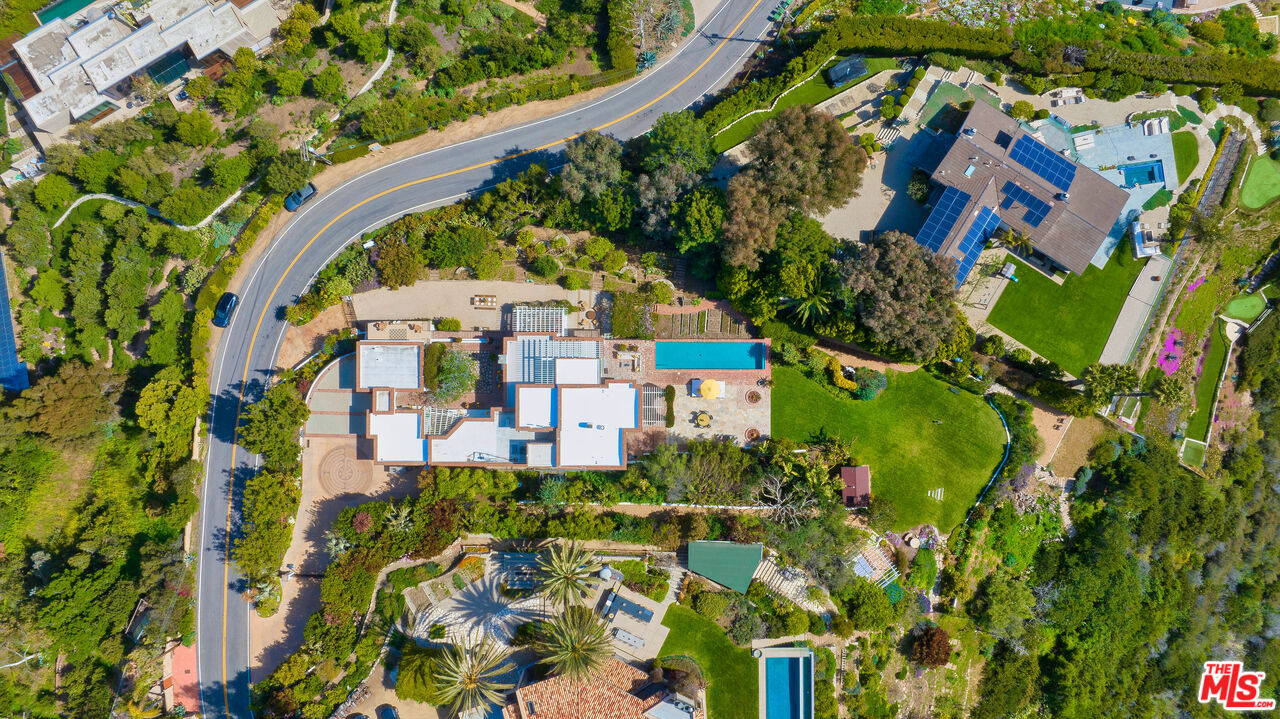 22355 Carbon Mesa Road Malibu, CA 90265 - Photo 63 of 69